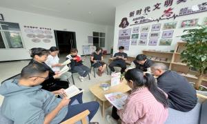 勐海镇茶城社区：经典诵读润心田